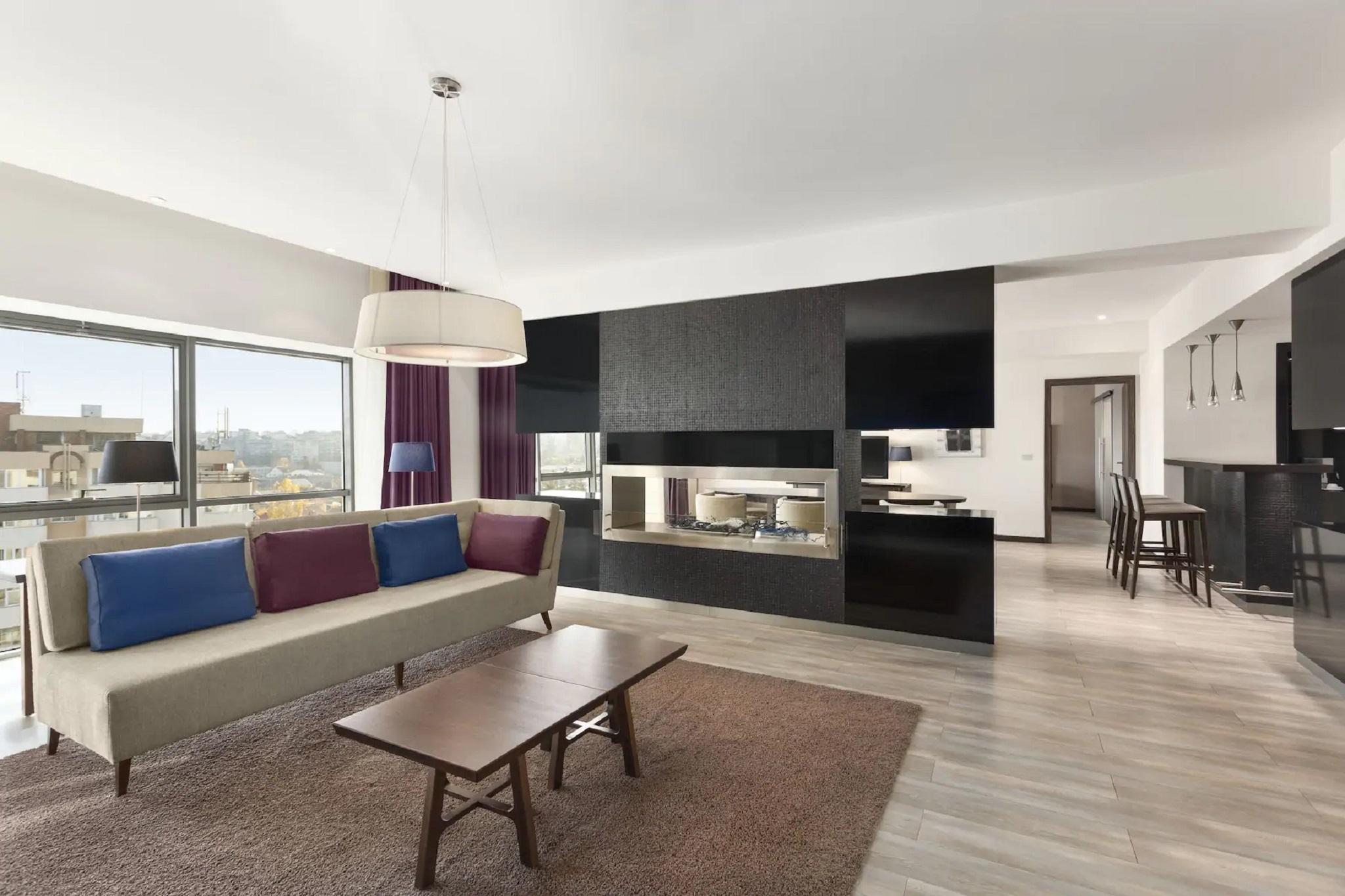 Hotel Ramada Πιτέστι Εξωτερικό φωτογραφία
