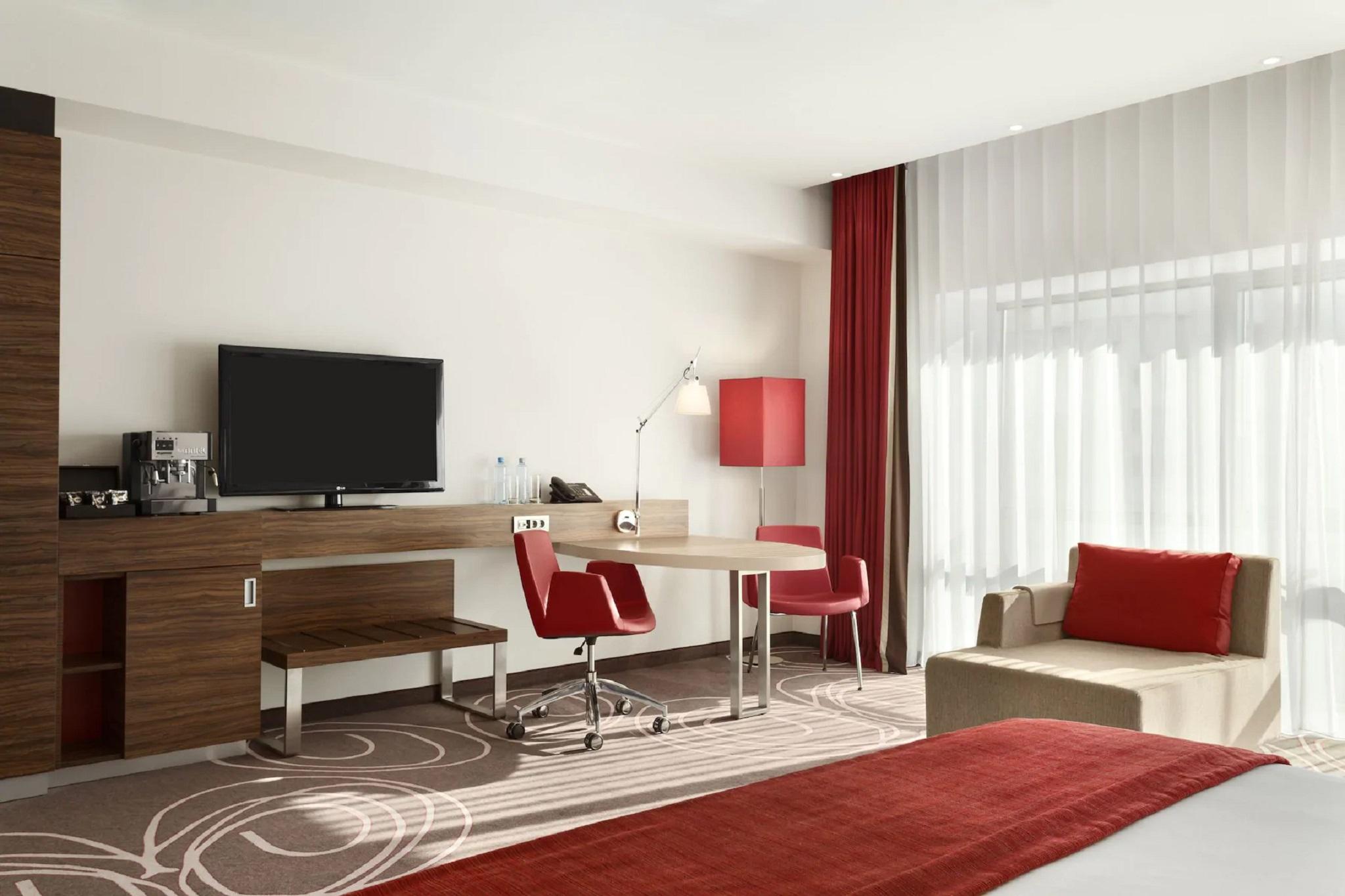 Hotel Ramada Πιτέστι Εξωτερικό φωτογραφία