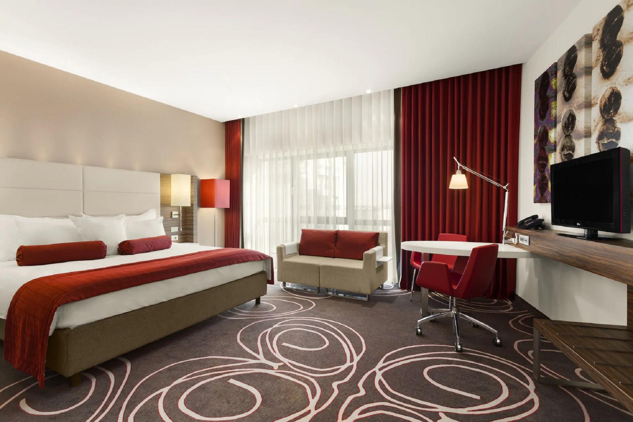 Hotel Ramada Πιτέστι Εξωτερικό φωτογραφία