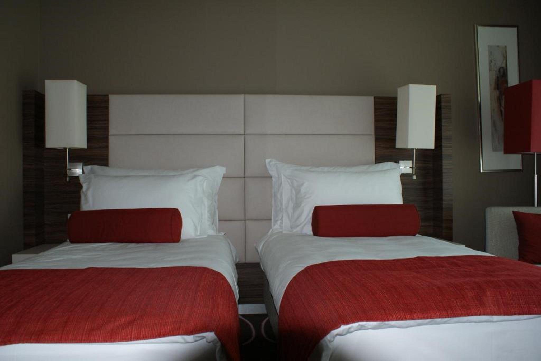 Hotel Ramada Πιτέστι Εξωτερικό φωτογραφία