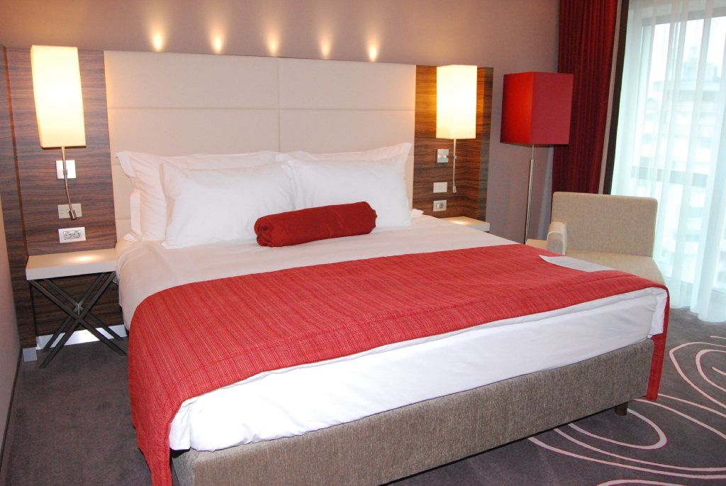 Hotel Ramada Πιτέστι Εξωτερικό φωτογραφία