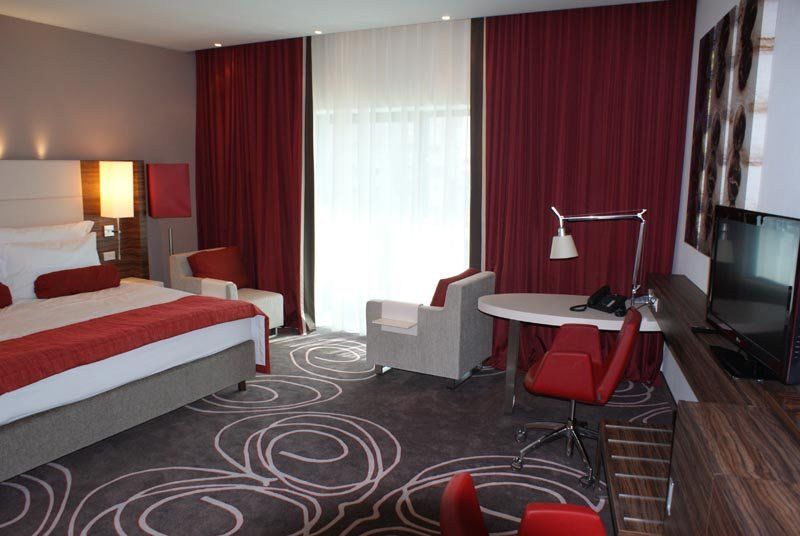 Hotel Ramada Πιτέστι Εξωτερικό φωτογραφία